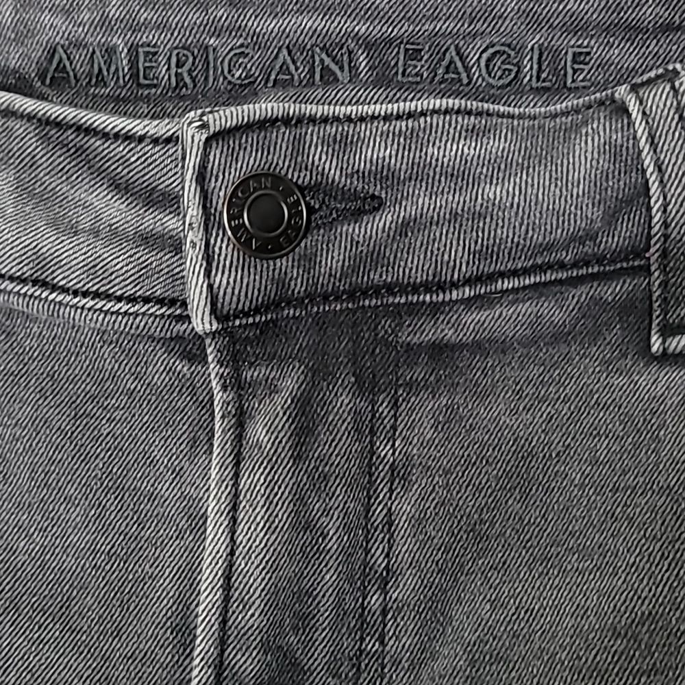 American Eagle High Waist Stretch Jeans Size 12 - Picture 4 of 9